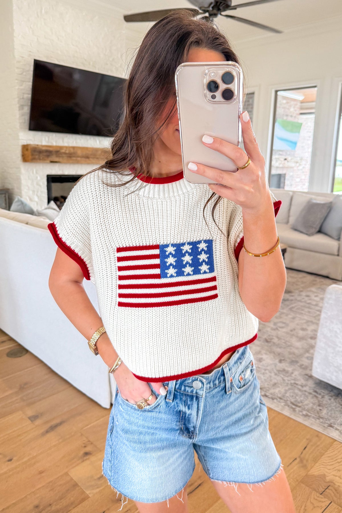 White Flag Print Cropped Short Sleeve Sweater