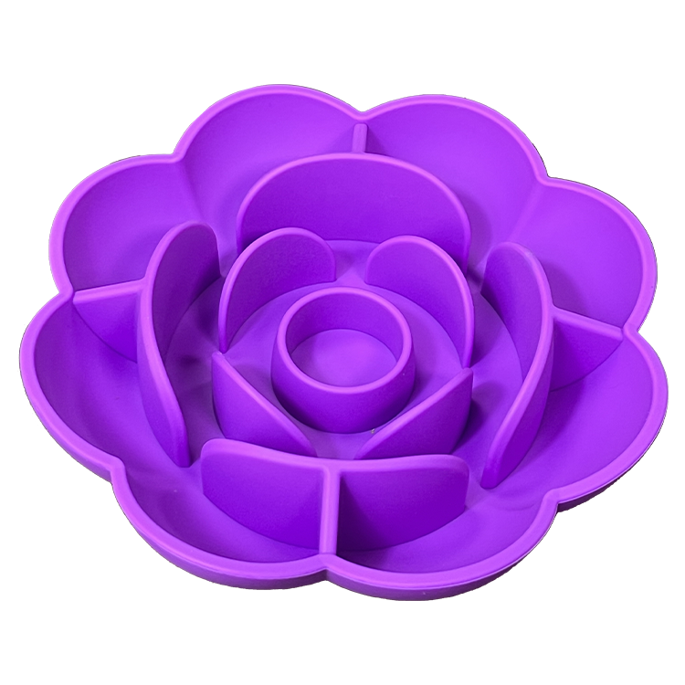 New Portable Dog Bowl Pet Feeder Licking Silicone Dog Bowl Slow Feeder Flower