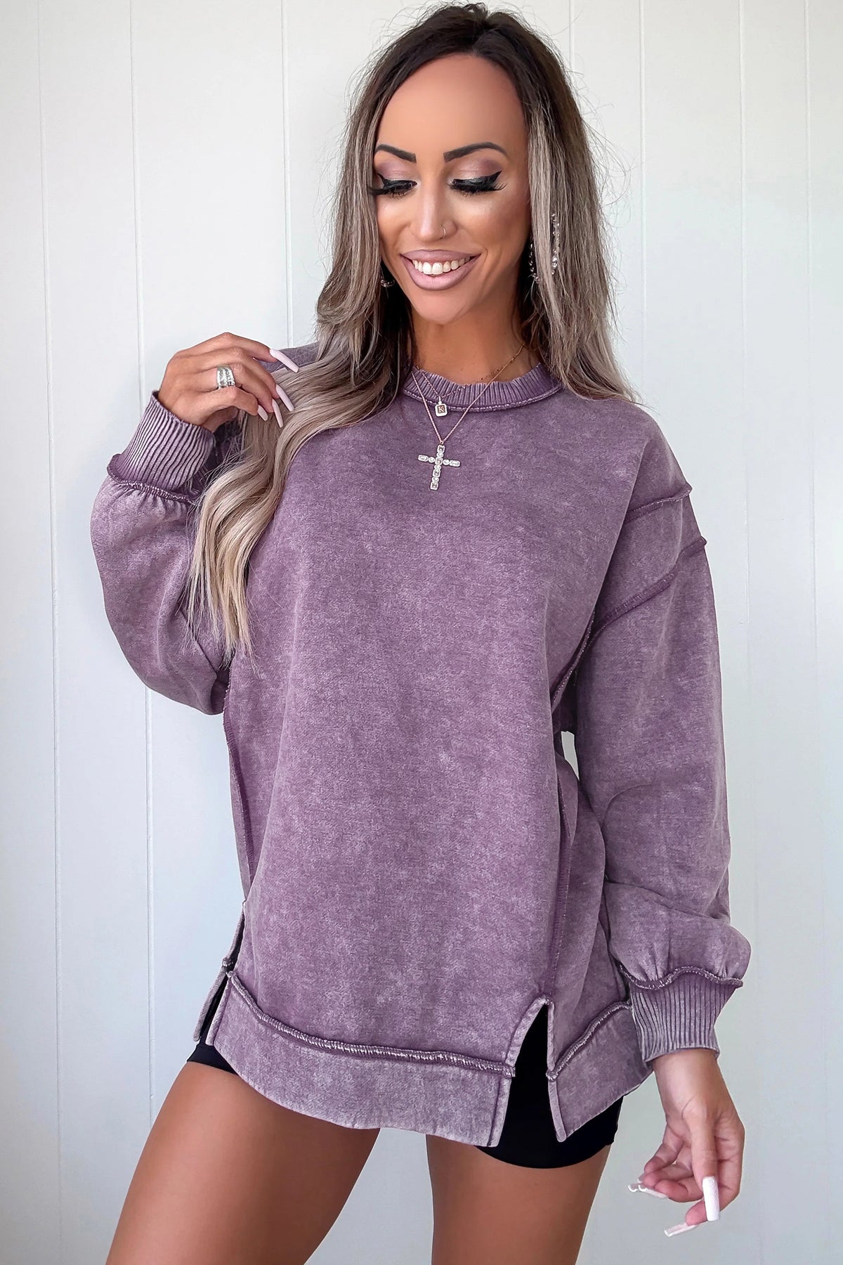 Valerian Mineral Wash Exposed Seam Side Slit Sweatshirt