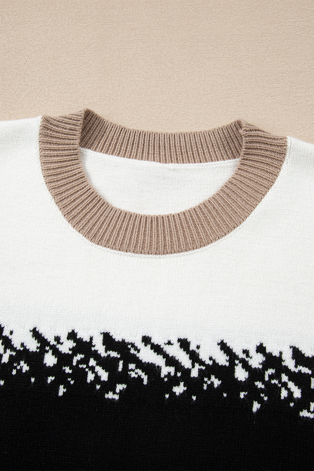 Black Stylish Color Block Pattern Drop Shoulder Sweater
